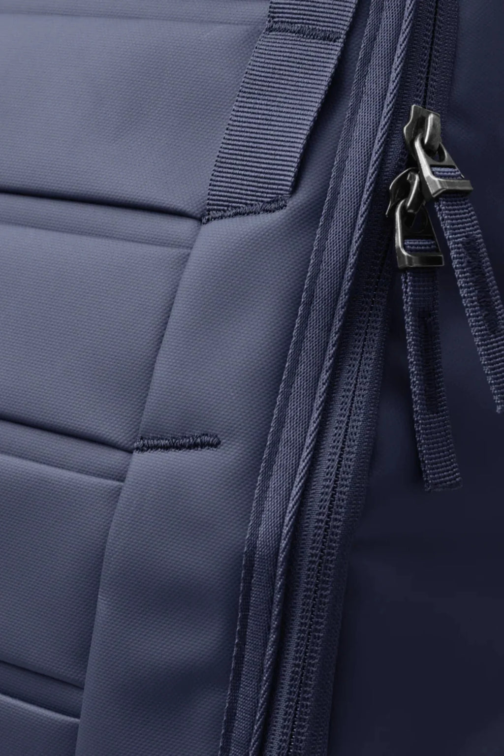 Hugger Backpack 30L